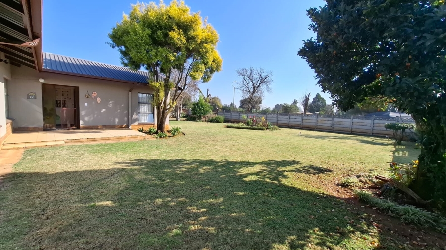 4 Bedroom Property for Sale in Meiringspark North West